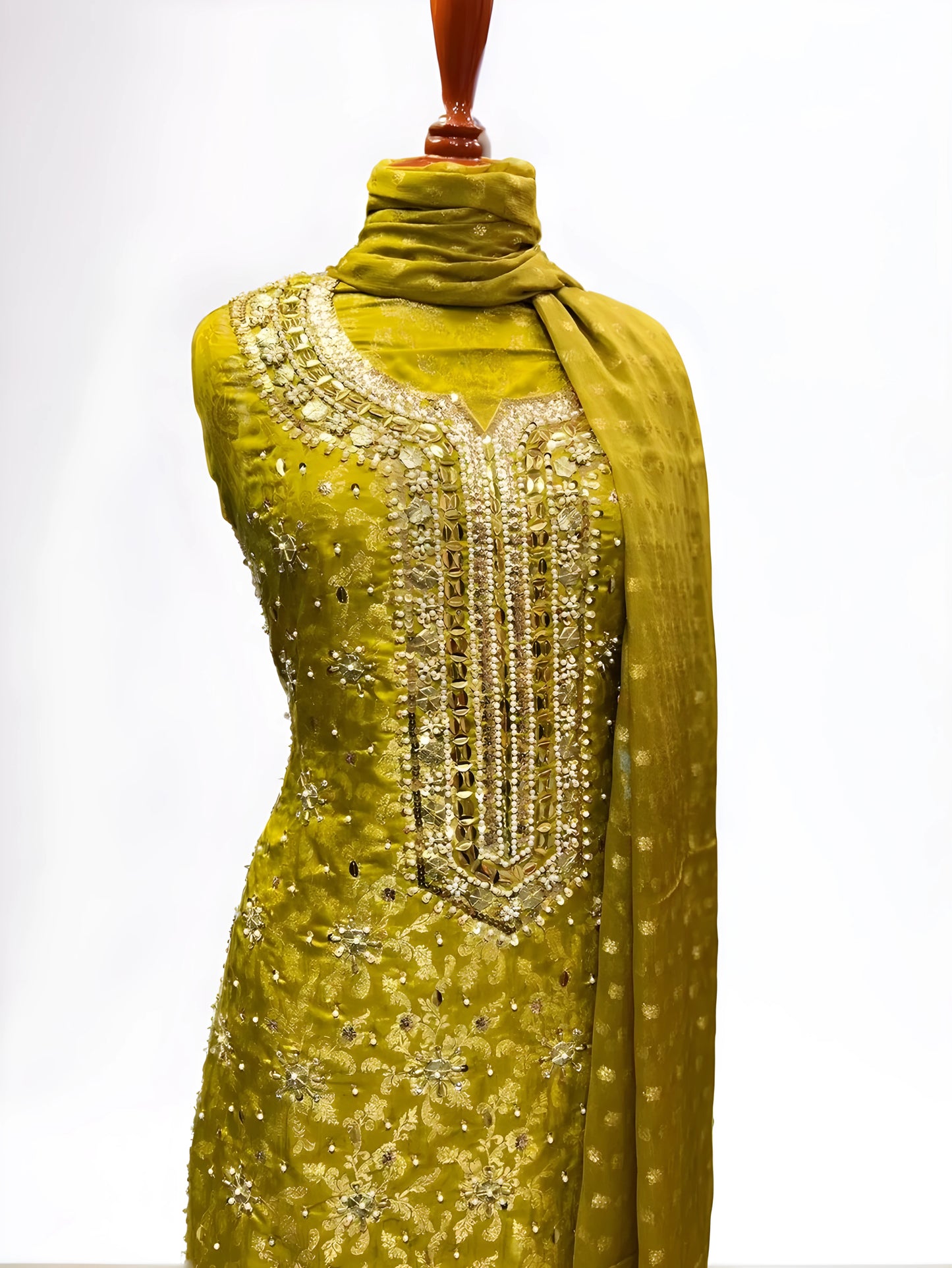 Royal Glow Collection