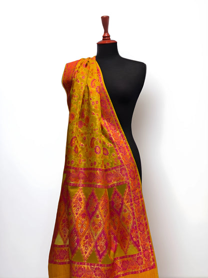 Heritage Brocade Wrap