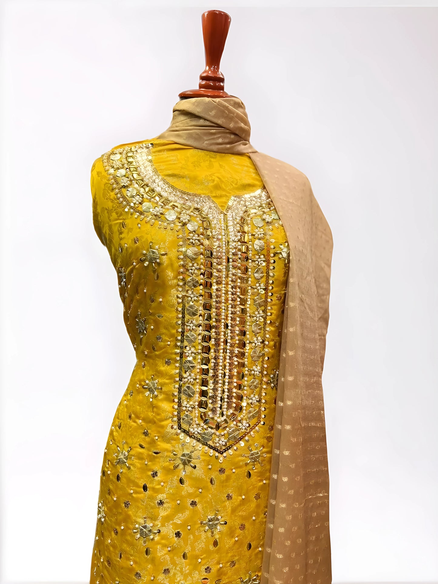Royal Glow Collection